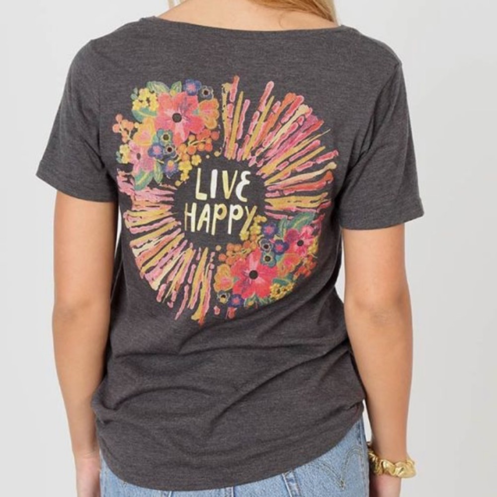 NEVER WORN Live Happy, Natural Life™️ Shirt!